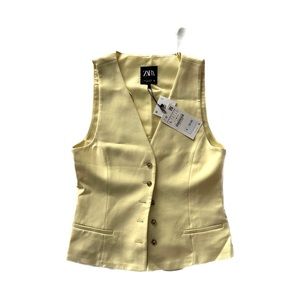 Zara lime vest in size L.